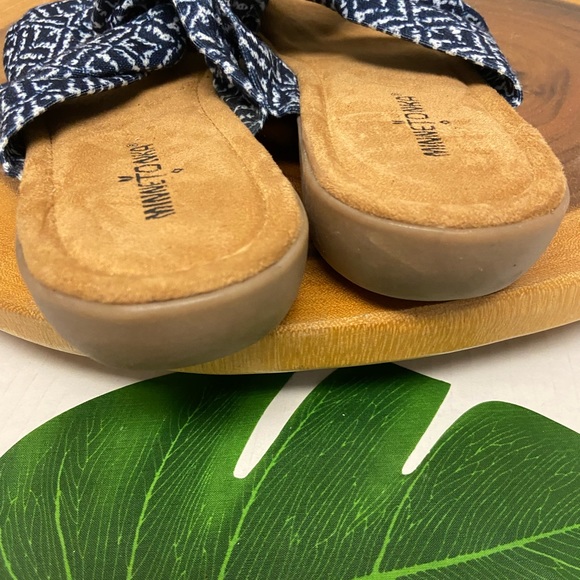 Minnetonka Knot Southwest Sandals - Picture 5 of 7